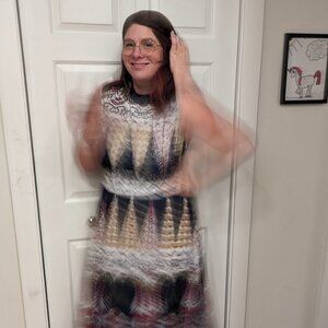 Hi! I'm Vanessa :-). Welcome to my poshmark store, Pink Typewriter!